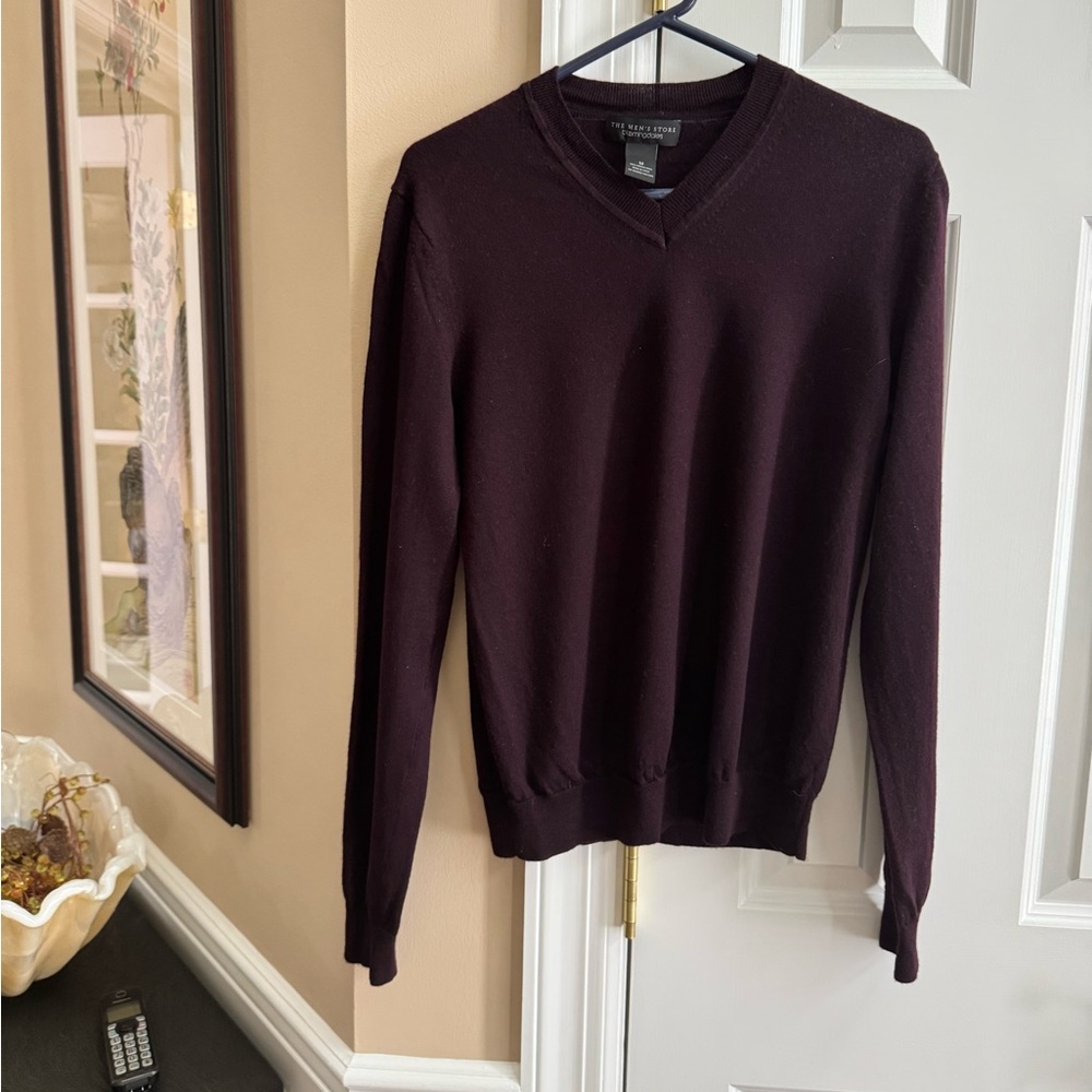 The Men's Store Bloomingdales V-Neck Sweater - Rich Wine Color